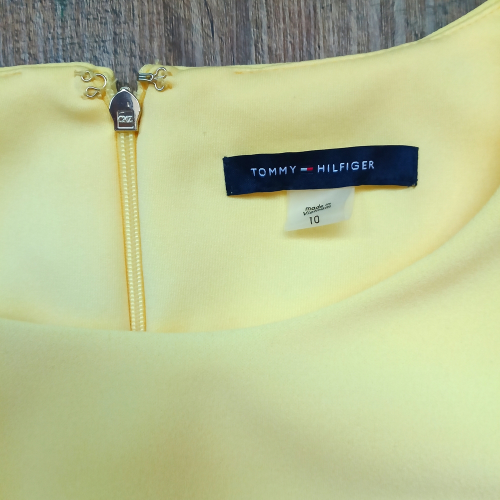 Tommy Hilfiger Sleeveless Yellow & Navy Striped Dress Size 10 - Picture 4 of 6